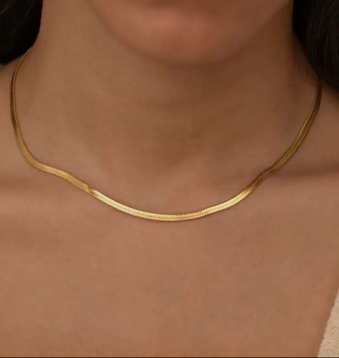 Luna Sleek Herringbone Necklace